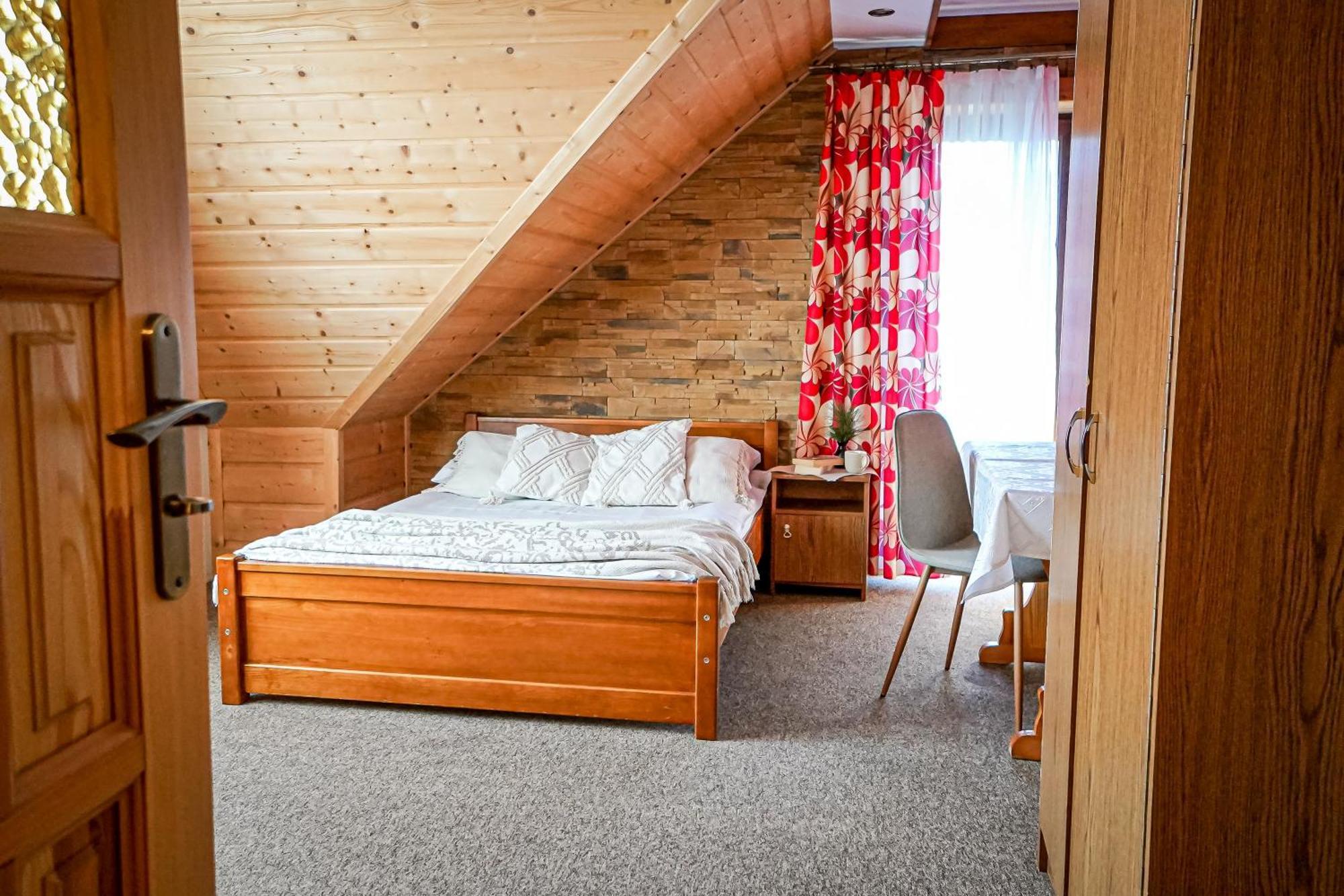 Apartment Goscinne U Chycow Zakopane