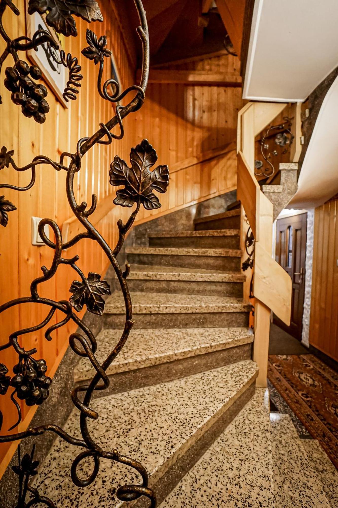 Goscinne U Chycow Apartment *