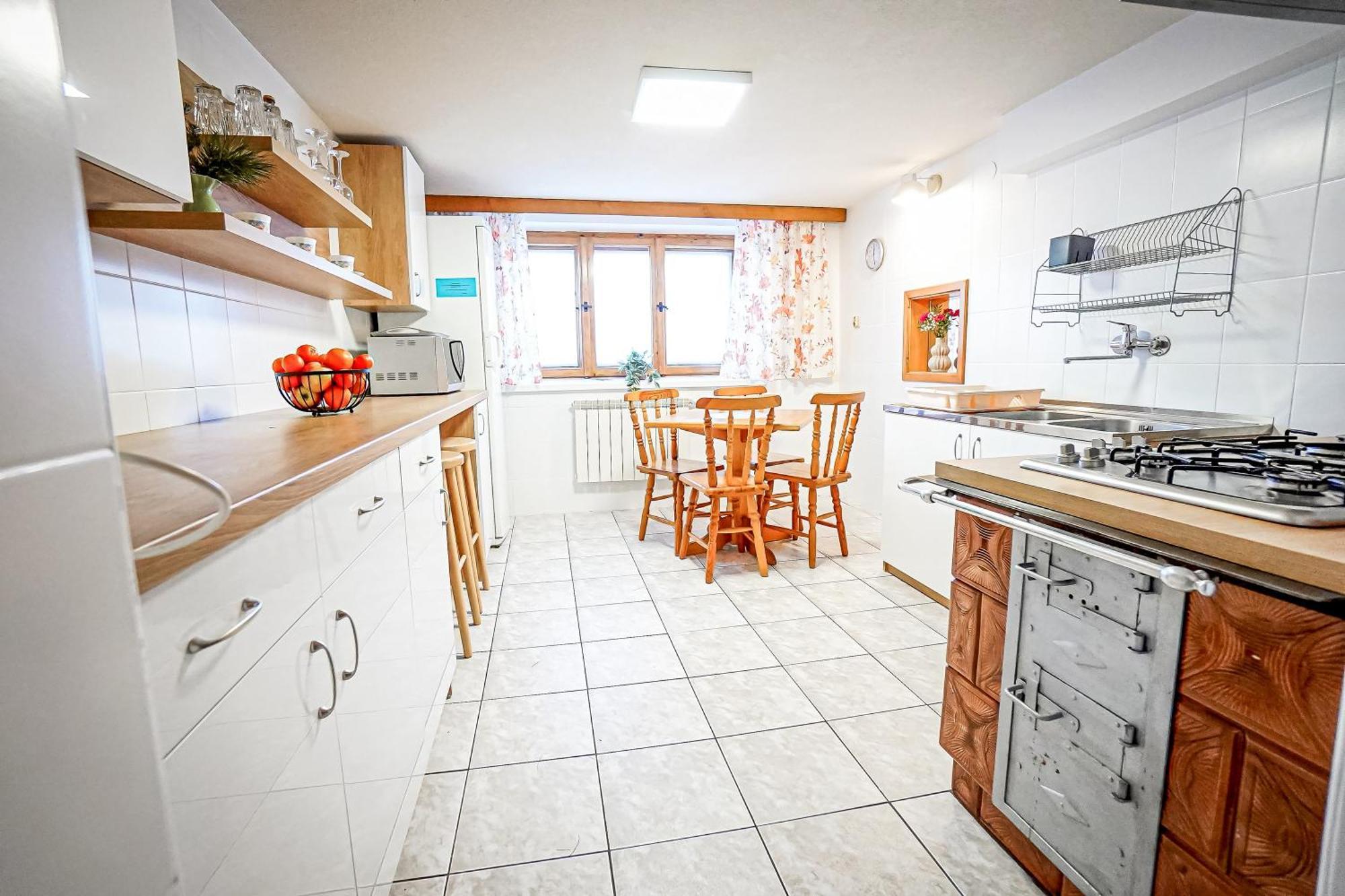 Apartment Goscinne U Chycow Zakopane